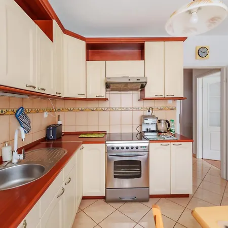 Zapleczna Standard By Bookinghost Lägenhet *