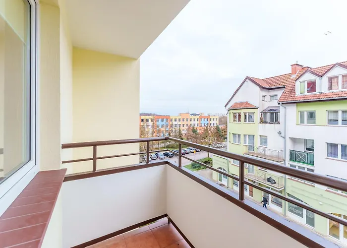 Zapleczna Standard By Bookinghost Kołobrzeg